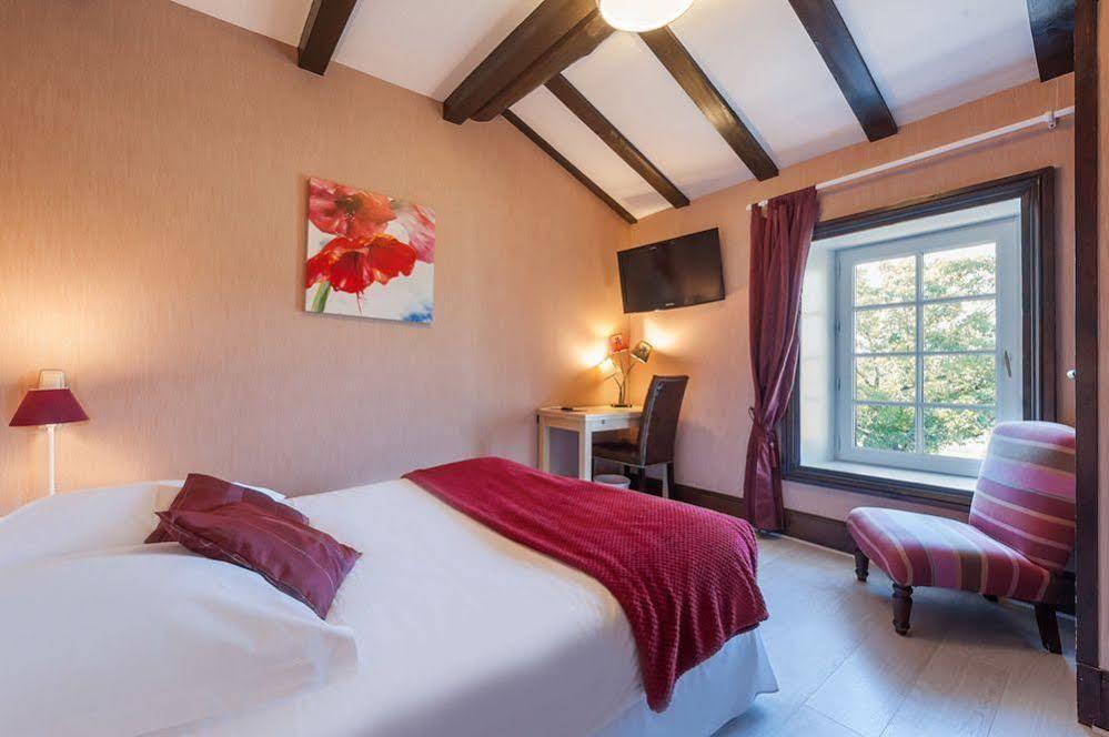 Hotel Logis Domaine Du Prieure Tonnay-Boutonne Exterior foto